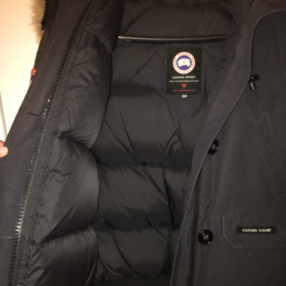 Womens Chilliwack Canada Goose bomber jacket - Picture 6 of 8